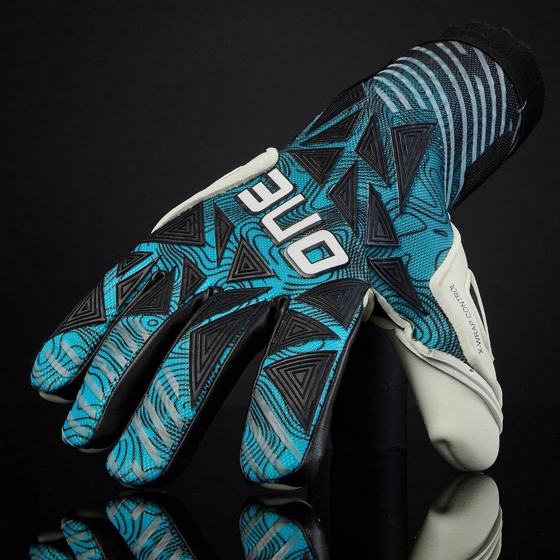 One Glove GEO 3.0 Entity